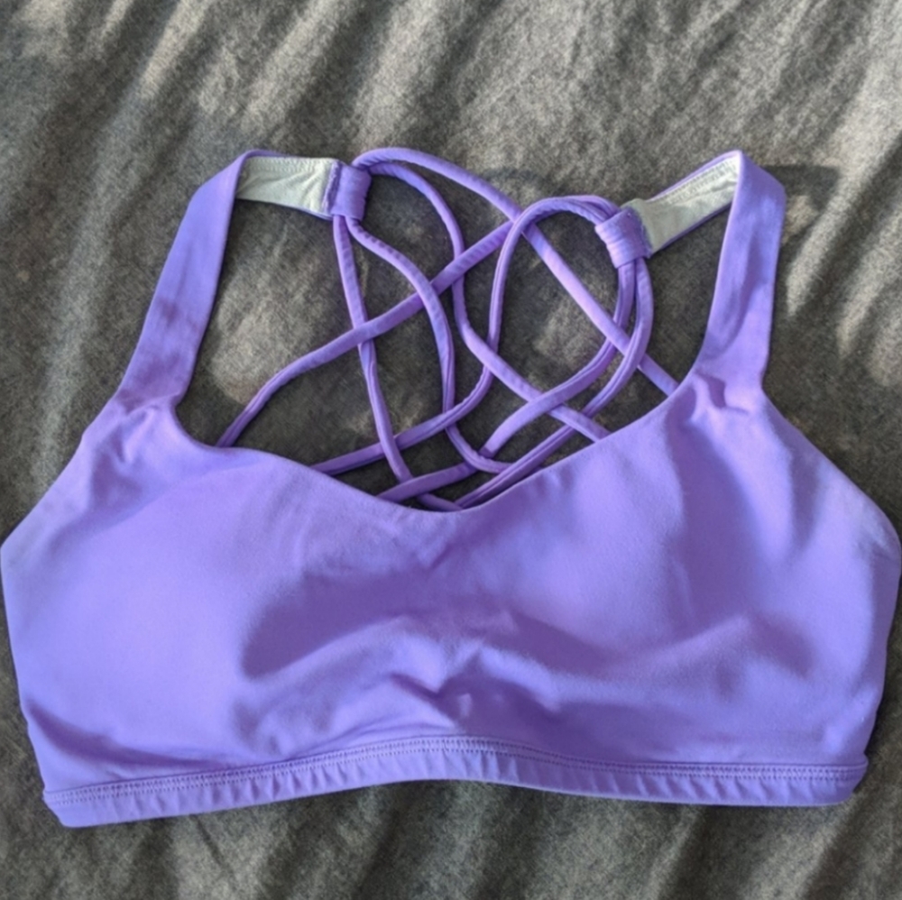Lululemon Free To Be *Wild